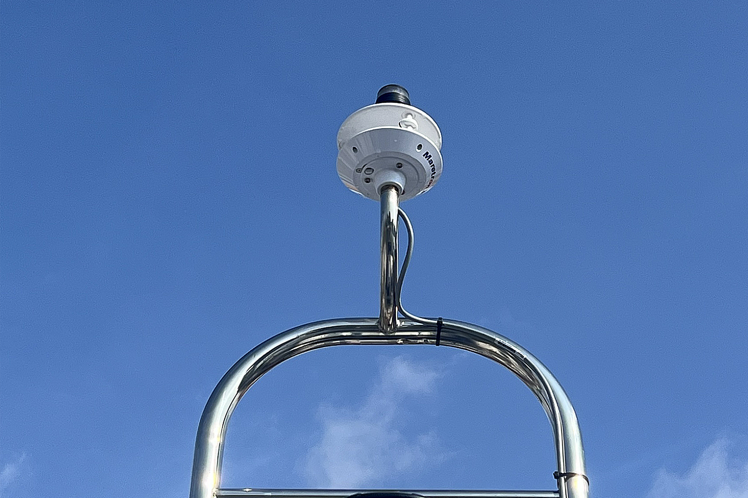 Ультразвуковая ветро- и метеостанция Maretron - WSO200